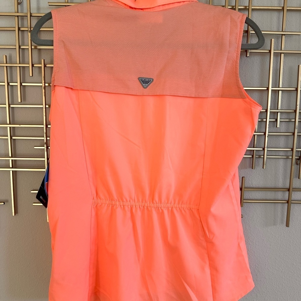 Columbia youth Sleeveless Button Down Shirt - Bright Coral - Picture 3 of 5